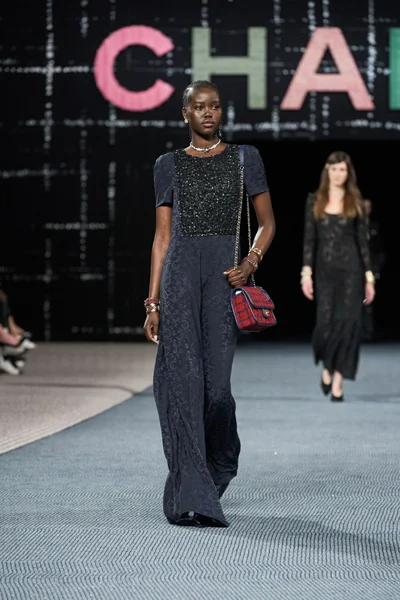 Look 67